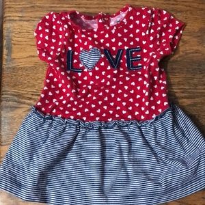 Carter’s girls 0-3 months love red heart dress